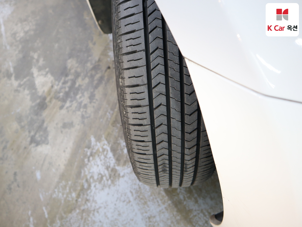 هيونداي إلانترا 2011 - صورة 29