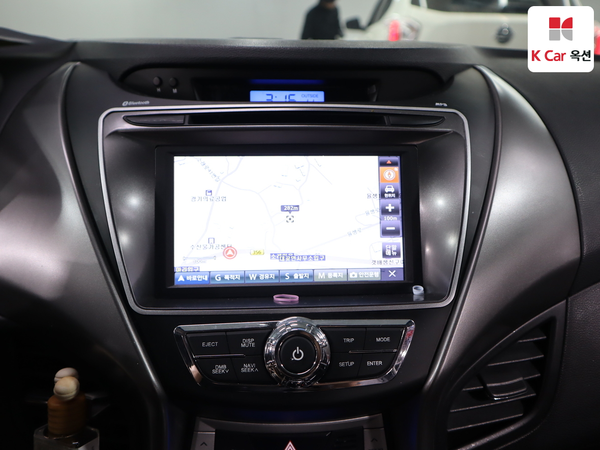 هيونداي إلانترا 2011 - صورة 14