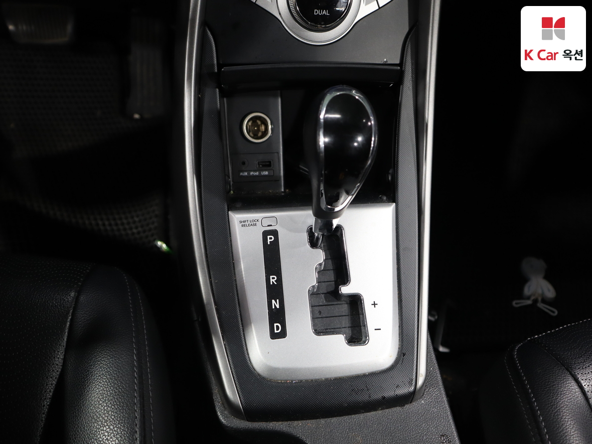 هيونداي إلانترا 2011 - صورة 16