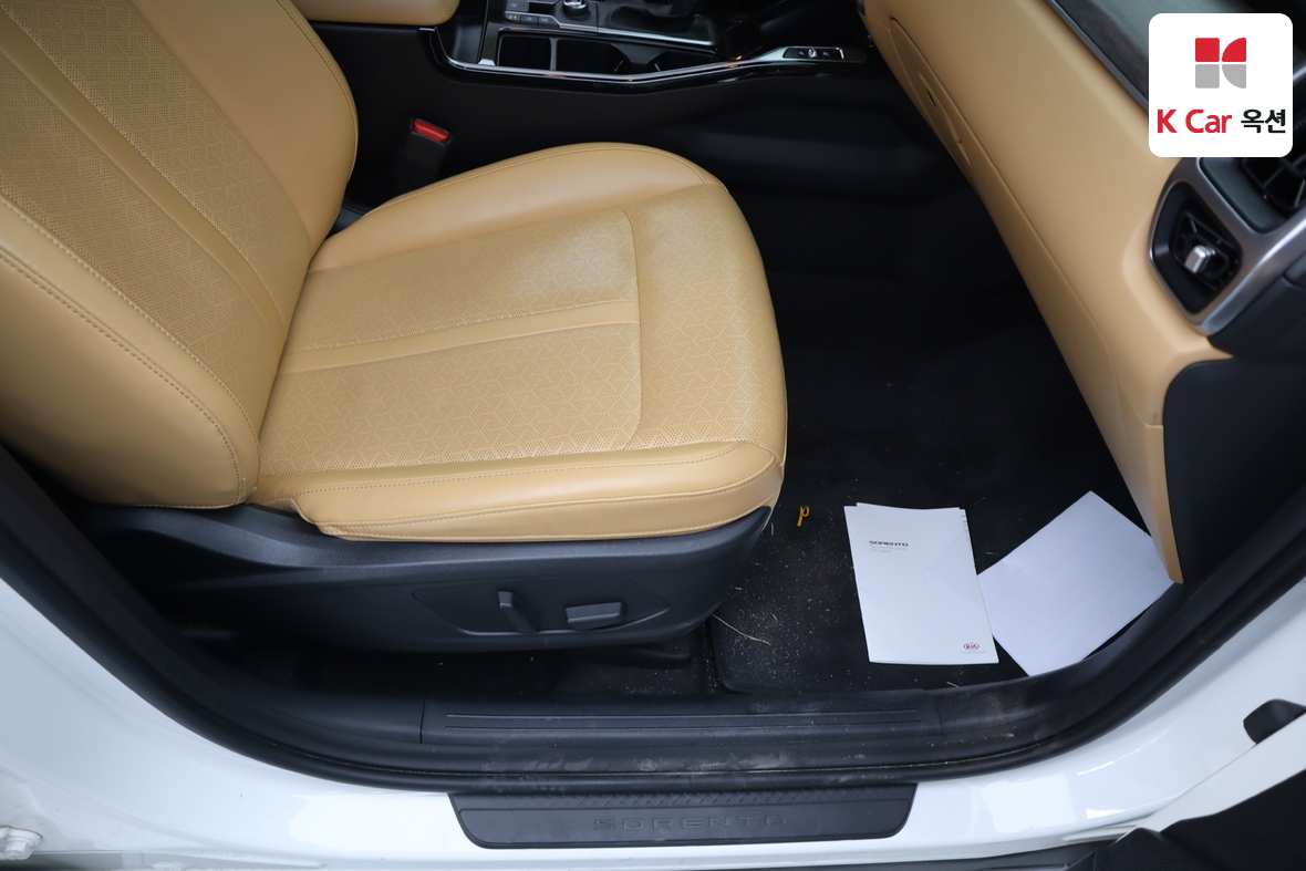 Kia Sorento 2021 - Image 31