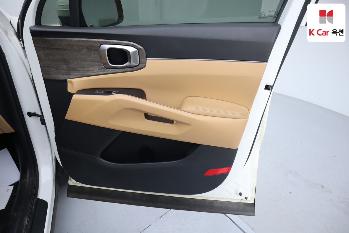 Kia Sorento 2021 - Image 30