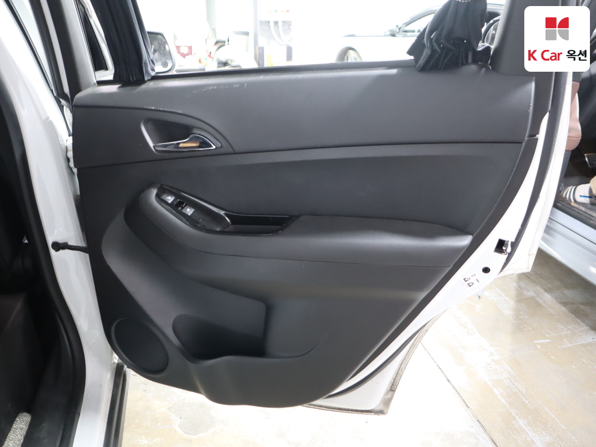 جنرال موتورز كوريا أورلاندو 2015 - صورة 30