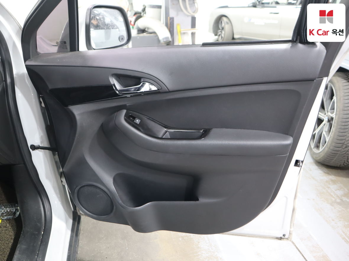 جنرال موتورز كوريا أورلاندو 2015 - صورة 32