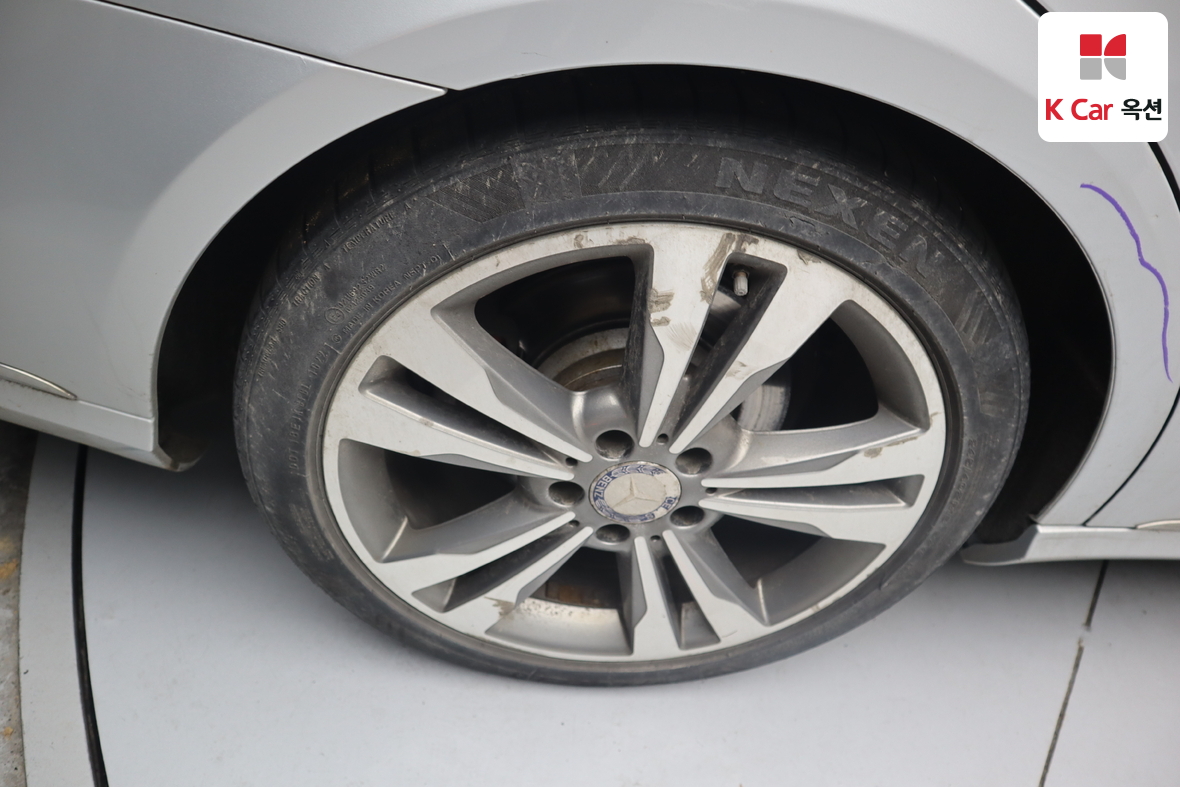 Mercedes-Benz E-Class 2014 - Image 47