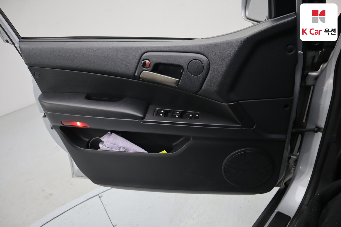 KG Mobility Korando Sports 2015 - Image 8