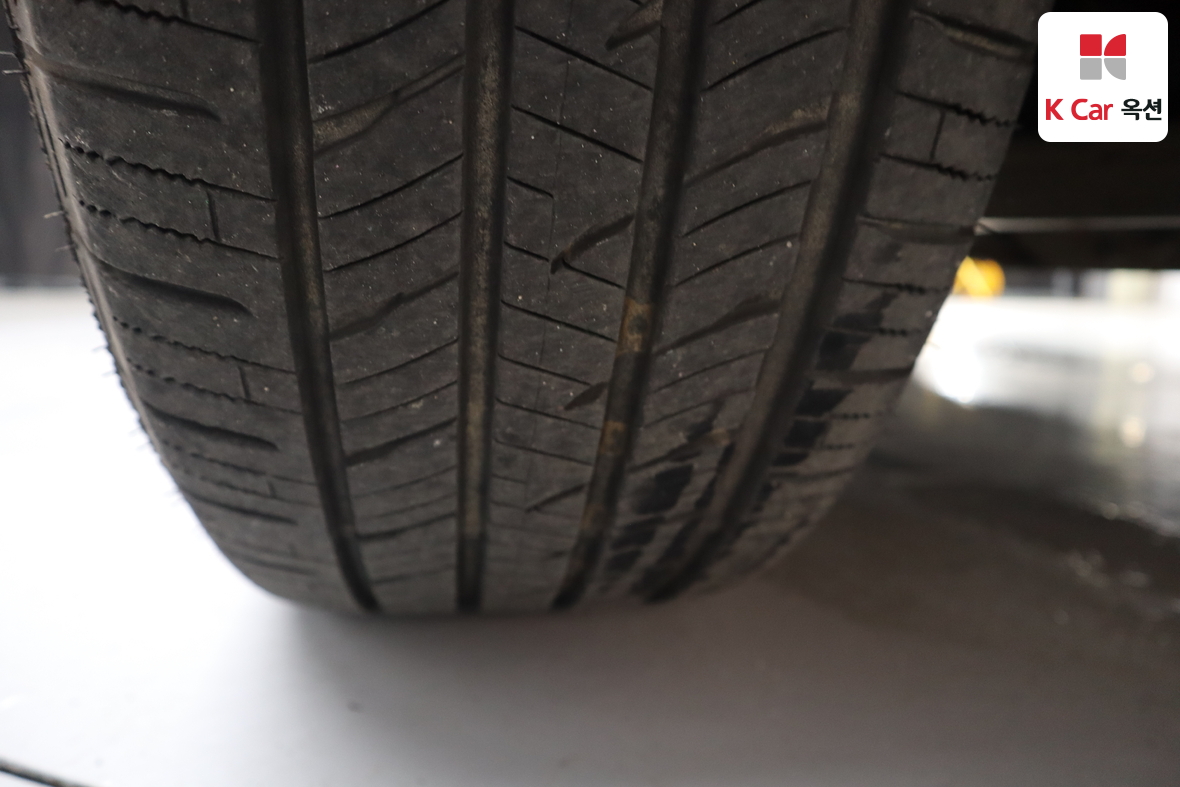 KG Mobility Korando Sports 2015 - Image 31