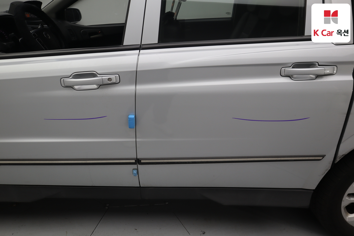 KG Mobility Korando Sports 2015 - Image 37