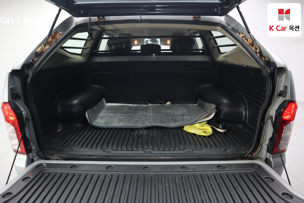 KG Mobility Korando Sports 2015 - Image 24