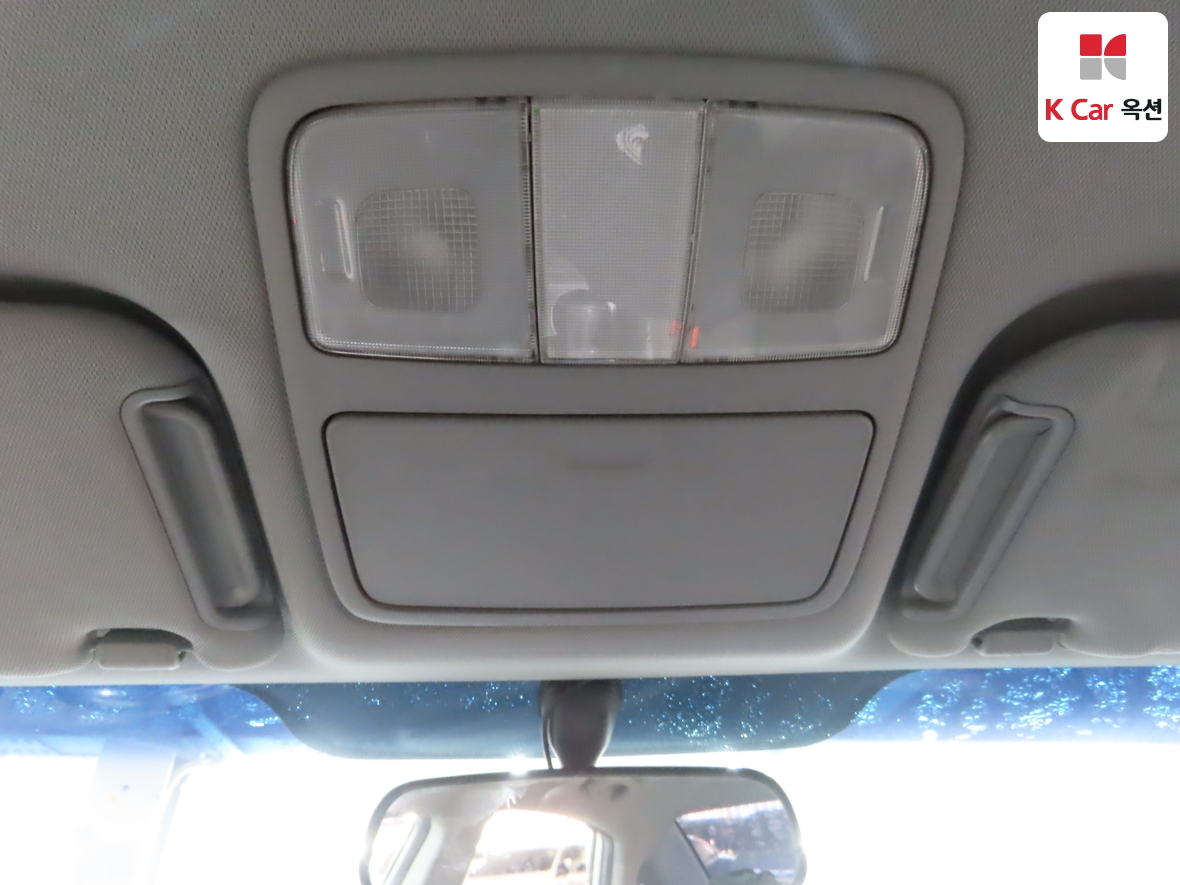 هيونداي إلانترا 2007 - صورة 12