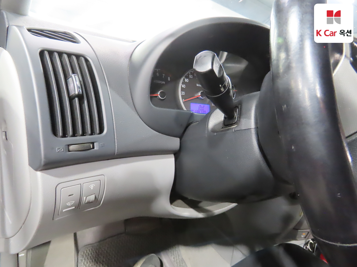 هيونداي إلانترا 2007 - صورة 9