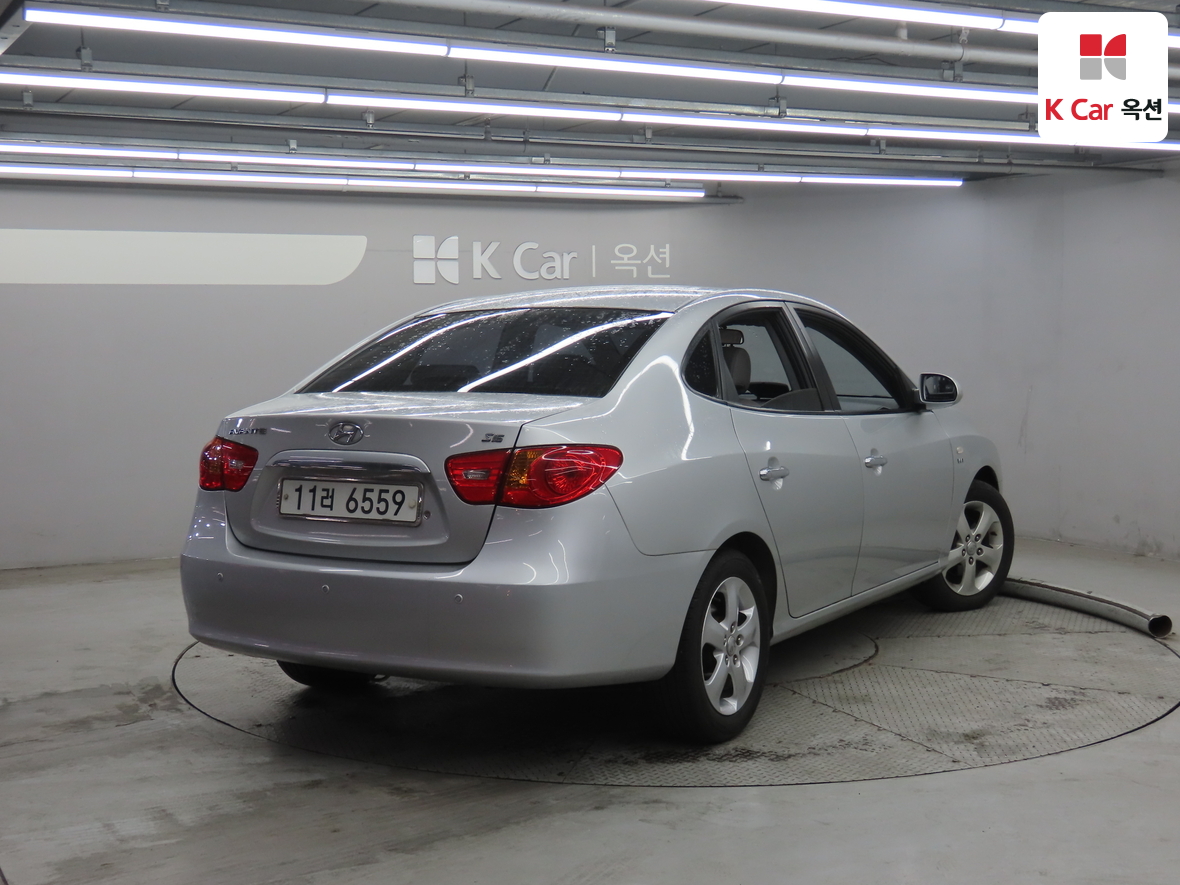 هيونداي إلانترا 2007 - صورة 2