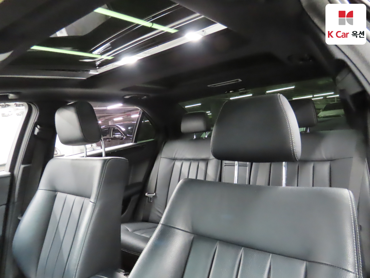 Mercedes-Benz E-Class 2016 - Image 20