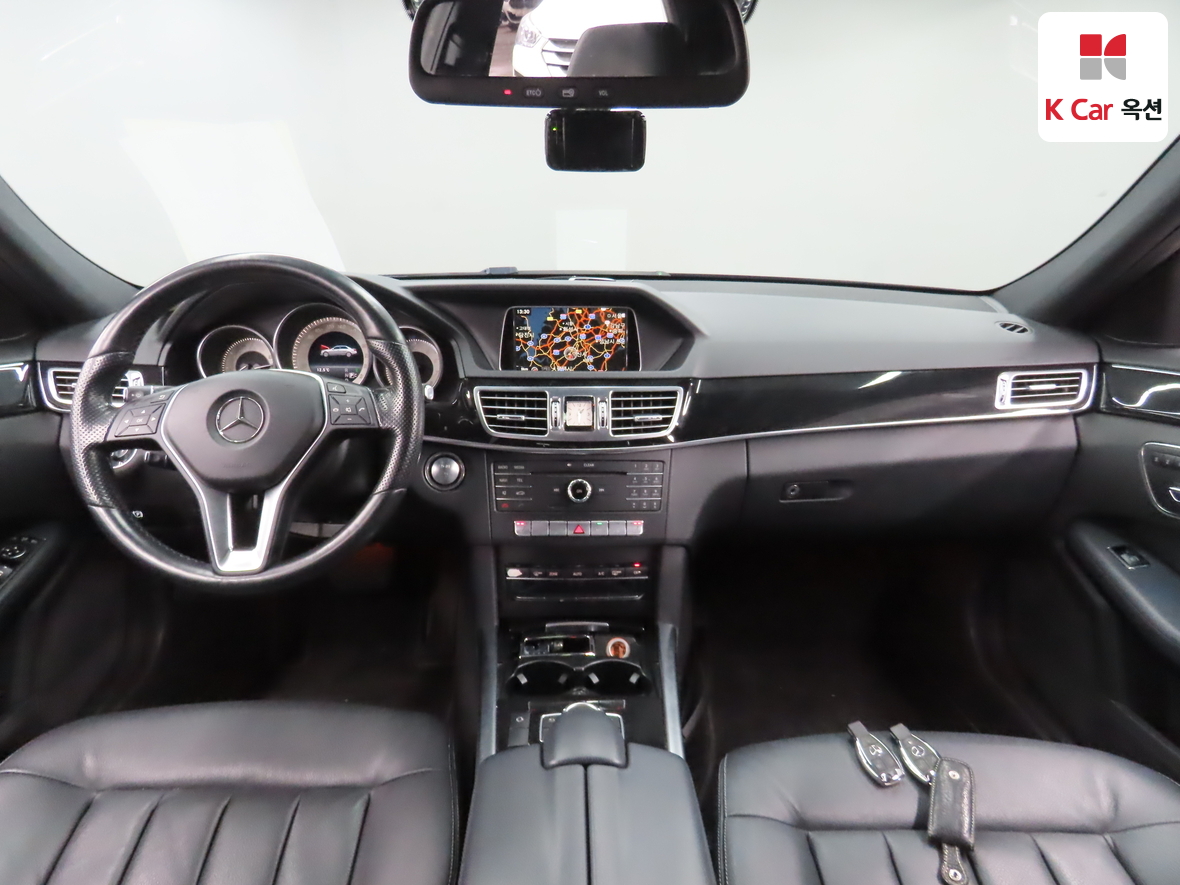 Mercedes-Benz E-Class 2016 - Image 3