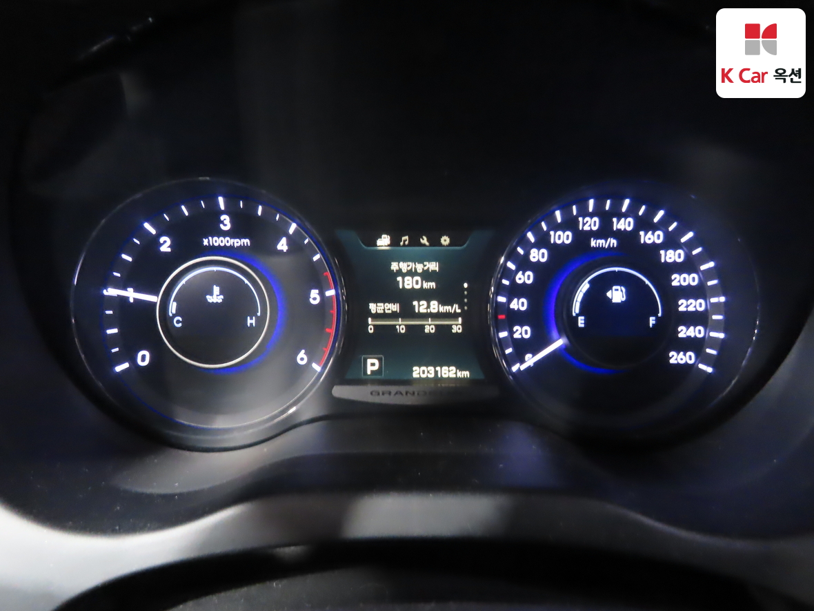 Hyundai AZERA 2015 - Image 5