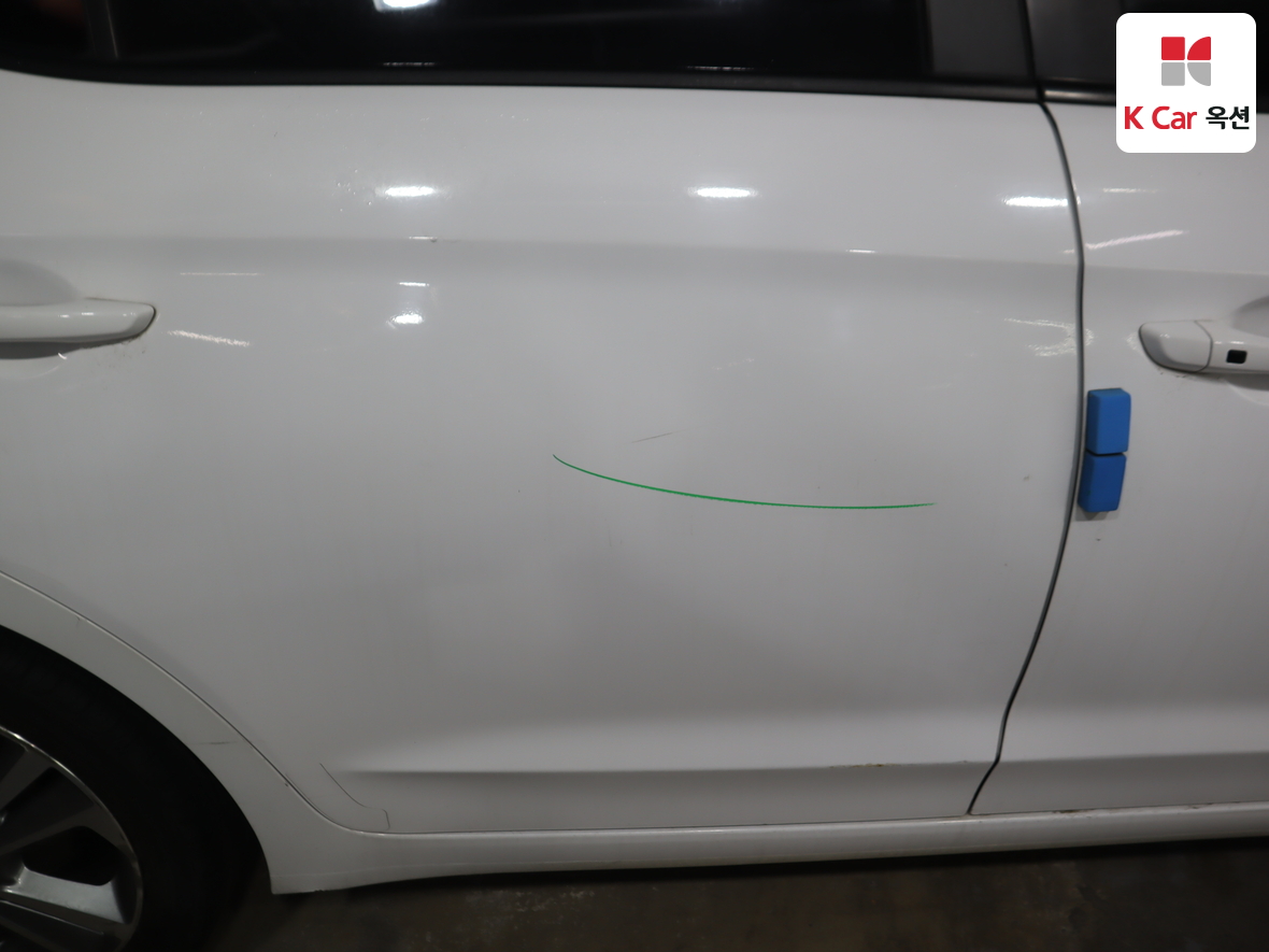 هيونداي إلانترا 2018 - صورة 40