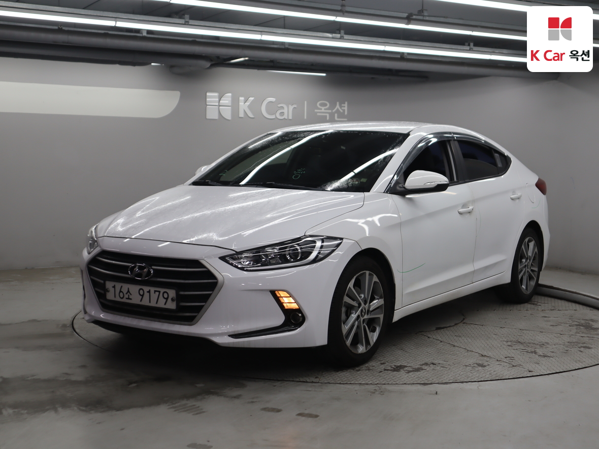 هيونداي إلانترا 2018 - صورة 1