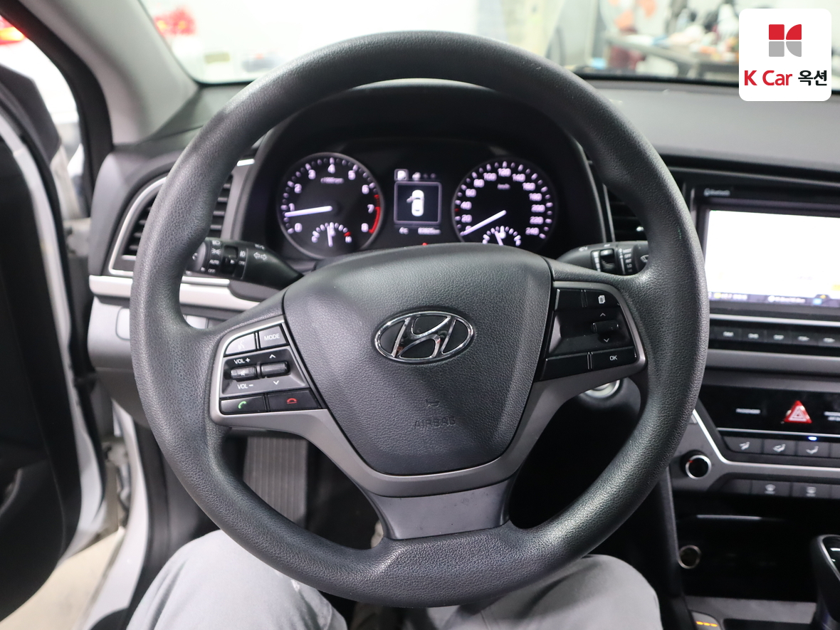 هيونداي إلانترا 2018 - صورة 10