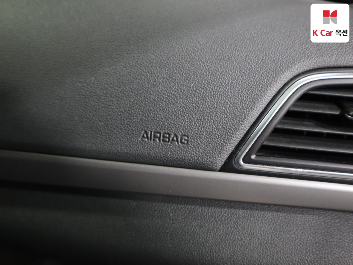 هيونداي إلانترا 2018 - صورة 31