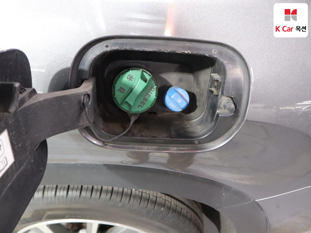 Hyundai Santa Fe 2020 - Image 23