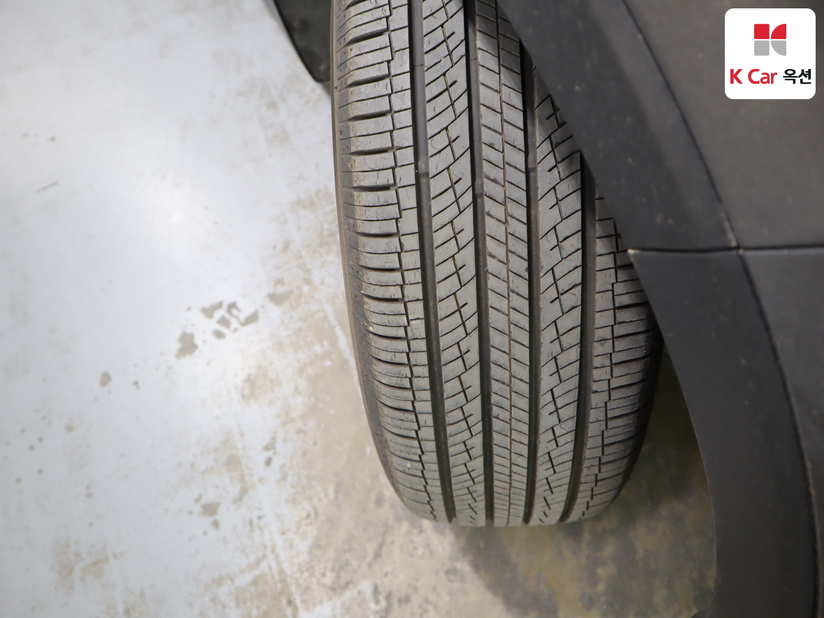 Hyundai Santa Fe 2020 - Image 32