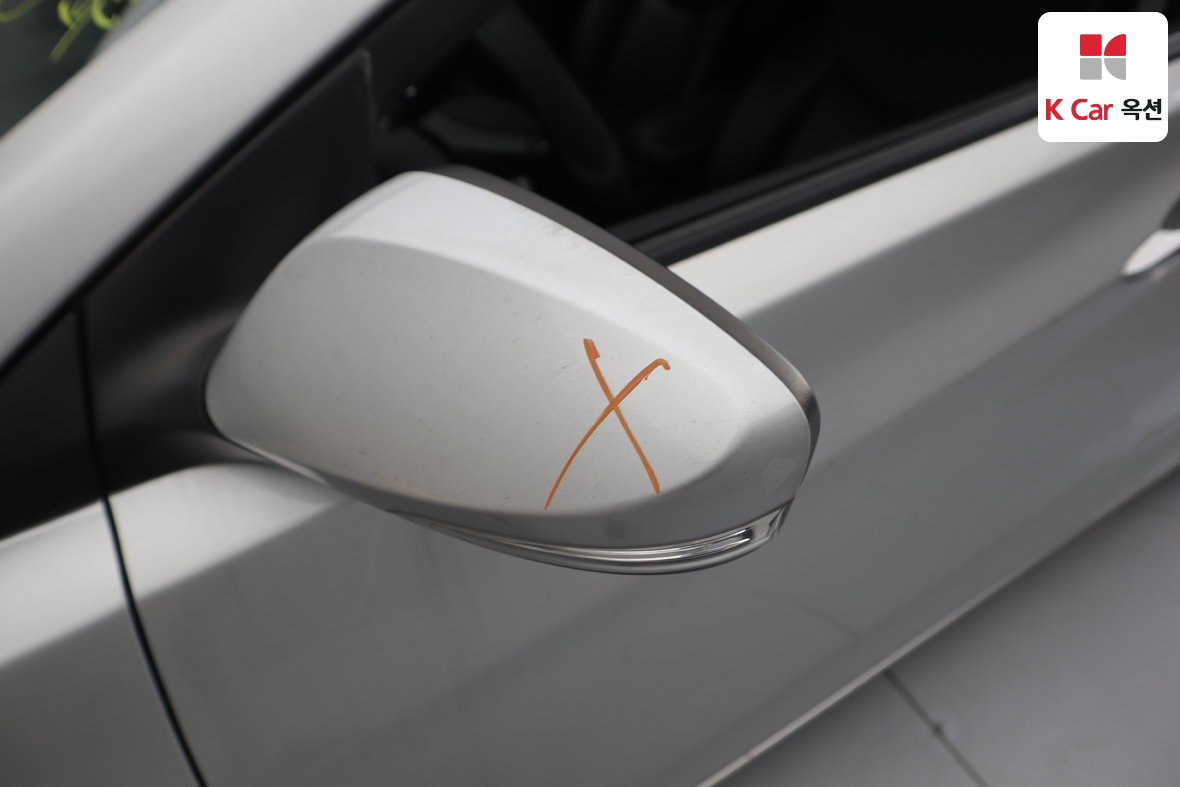 Hyundai Elantra 2013 - Image 38