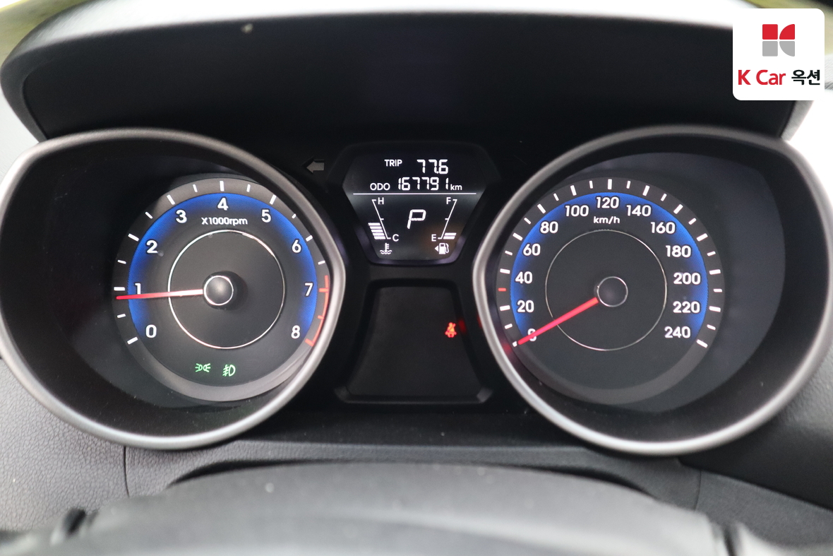 Hyundai Elantra 2013 - Image 5