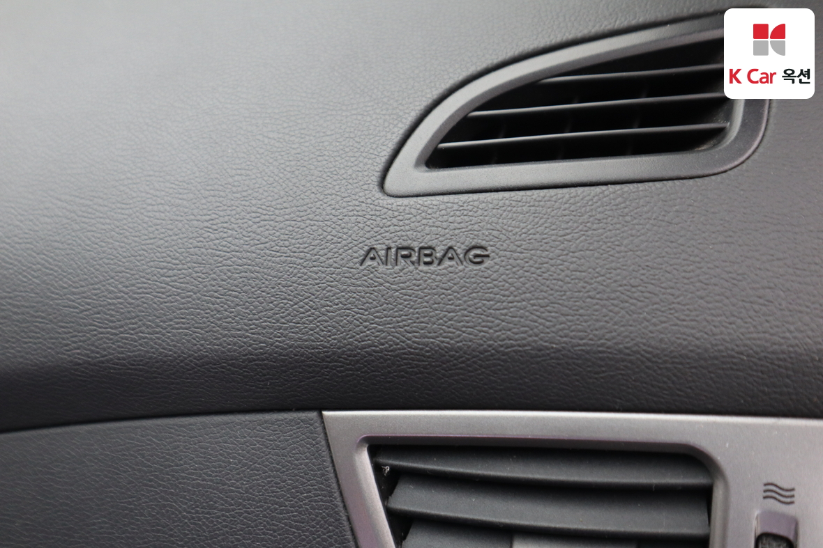 Hyundai Elantra 2013 - Image 29