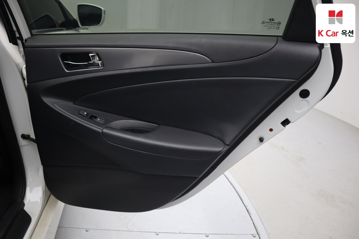 هيونداي سوناتا 2014 - صورة 25