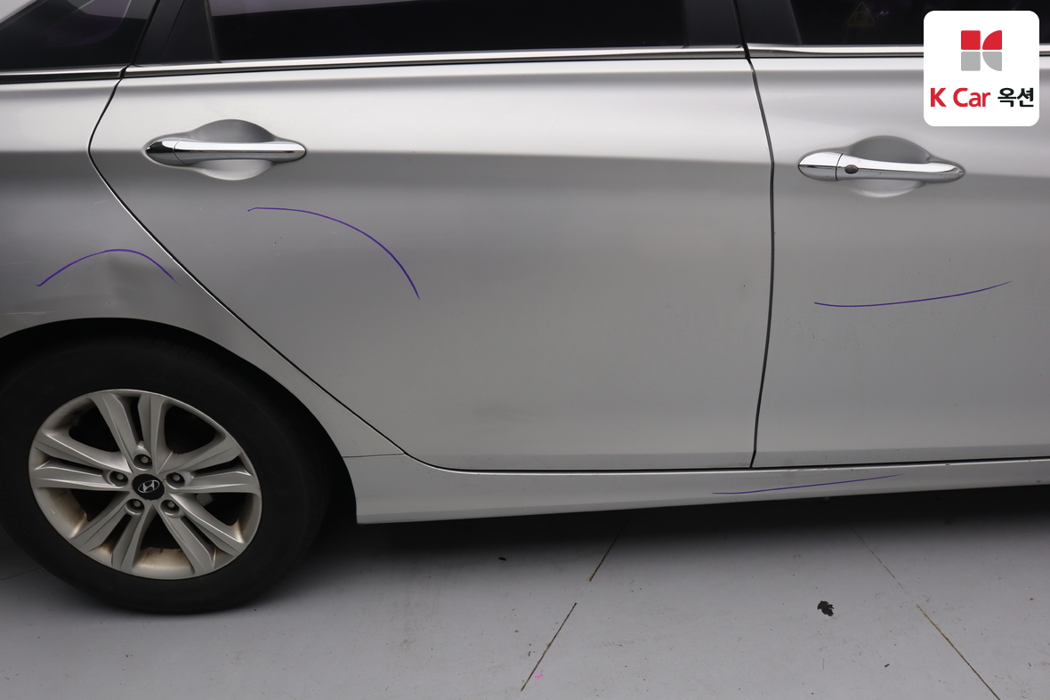 Hyundai Sonata 2012 - Image 41