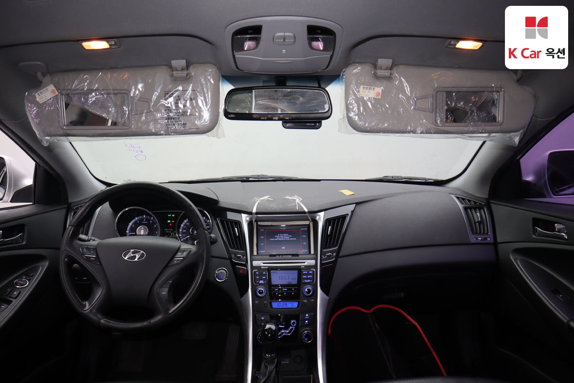 Hyundai Sonata 2012 - Image 3