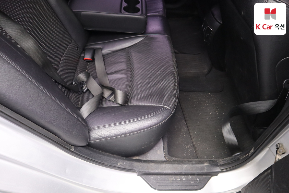 Hyundai Sonata 2012 - Image 27