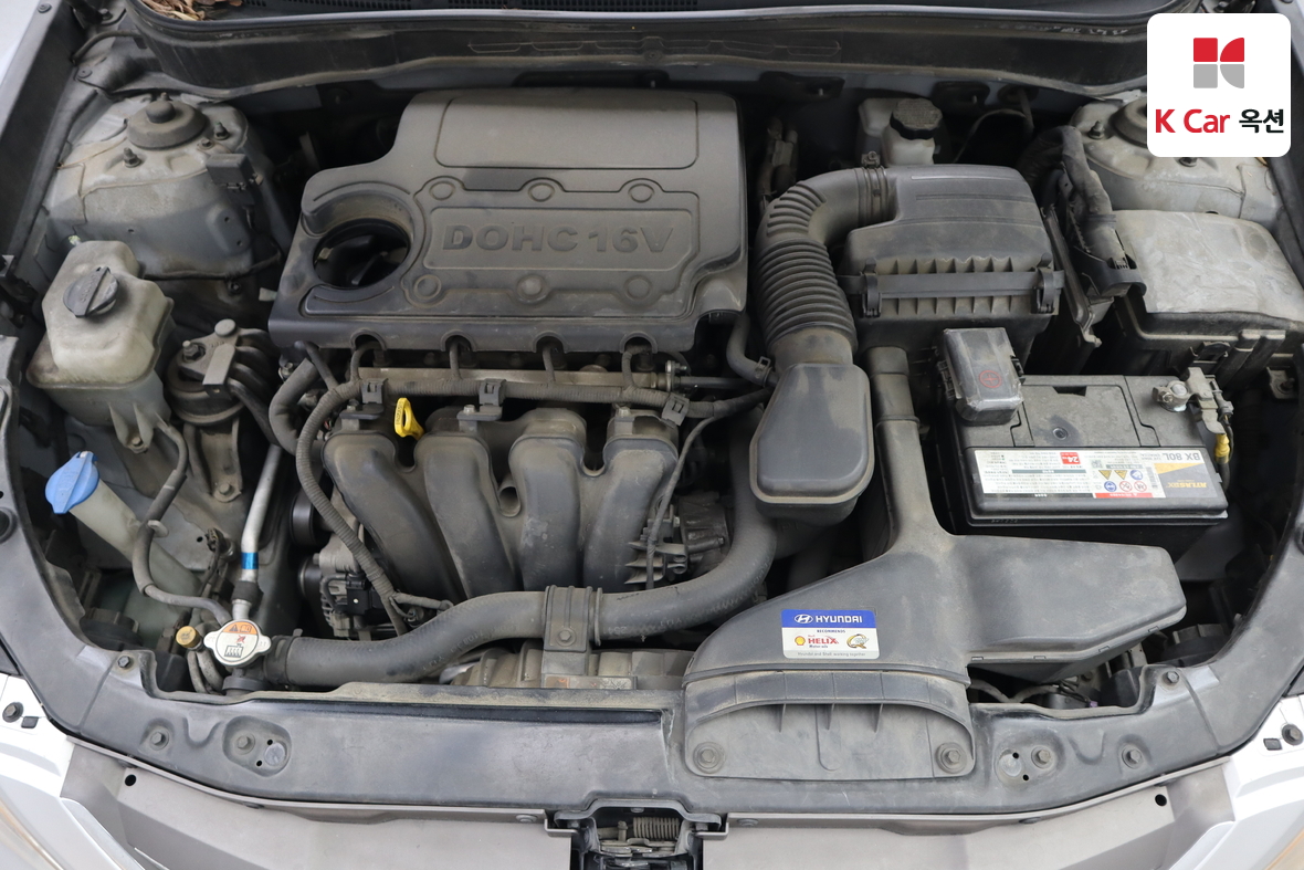 Hyundai Sonata 2012 - Image 32