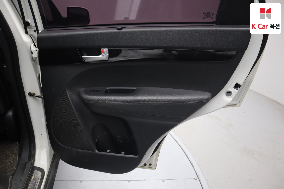 كيا سورينتو 2014 - صورة 27