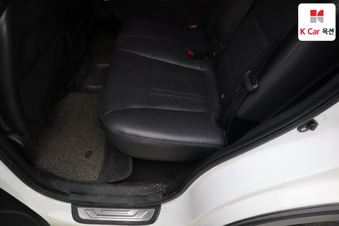 كيا سورينتو 2014 - صورة 22