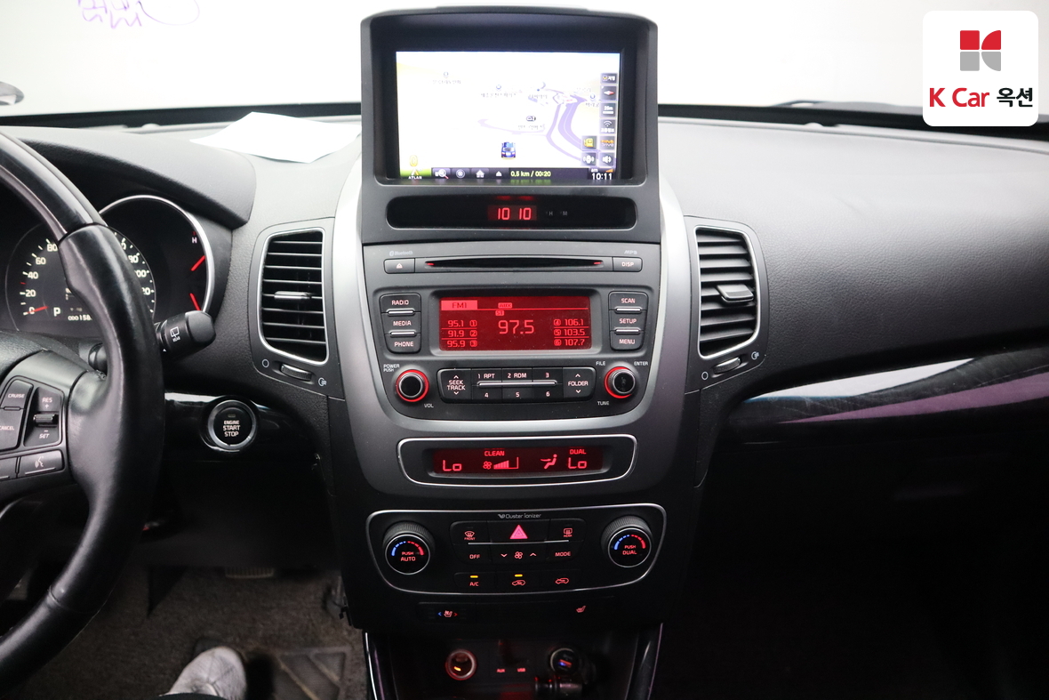 كيا سورينتو 2014 - صورة 6