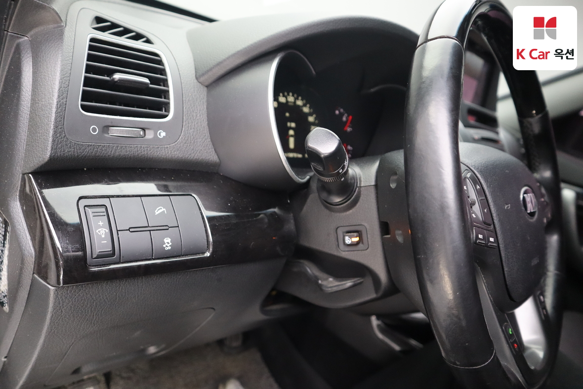 كيا سورينتو 2014 - صورة 9