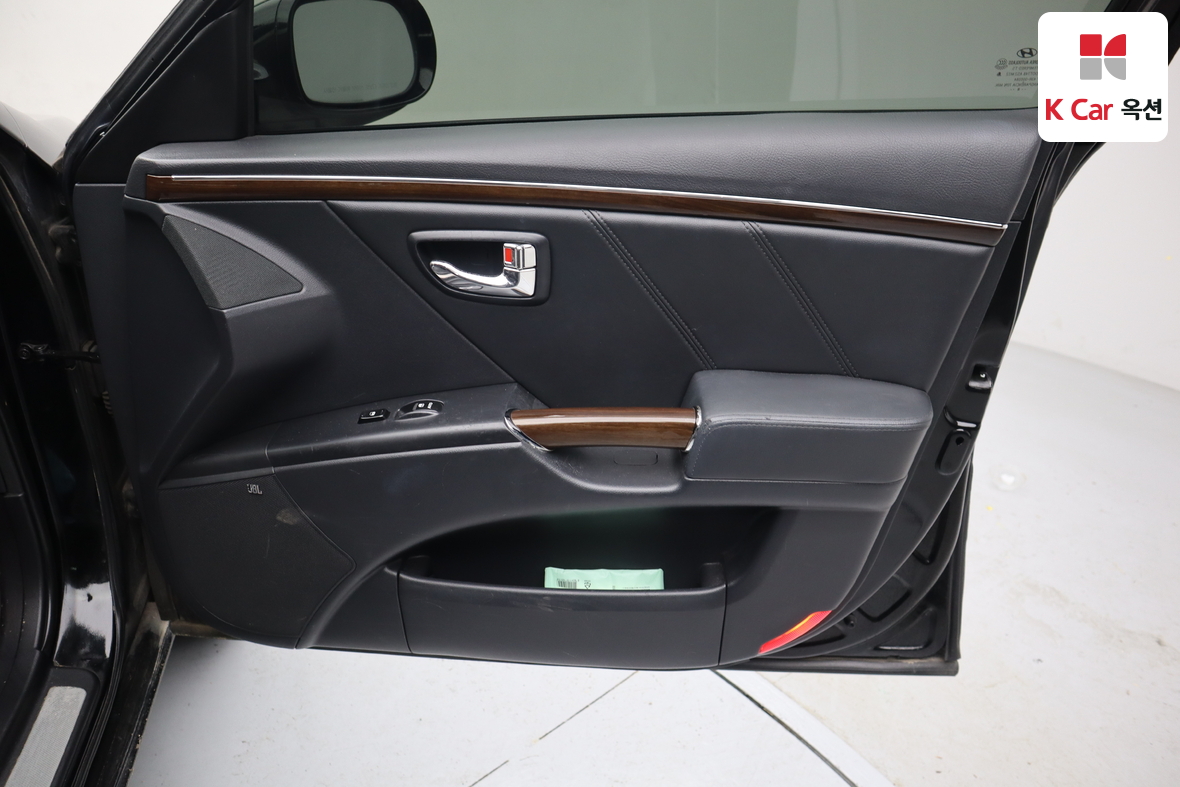 هيونداي جرانجر 2009 - صورة 28