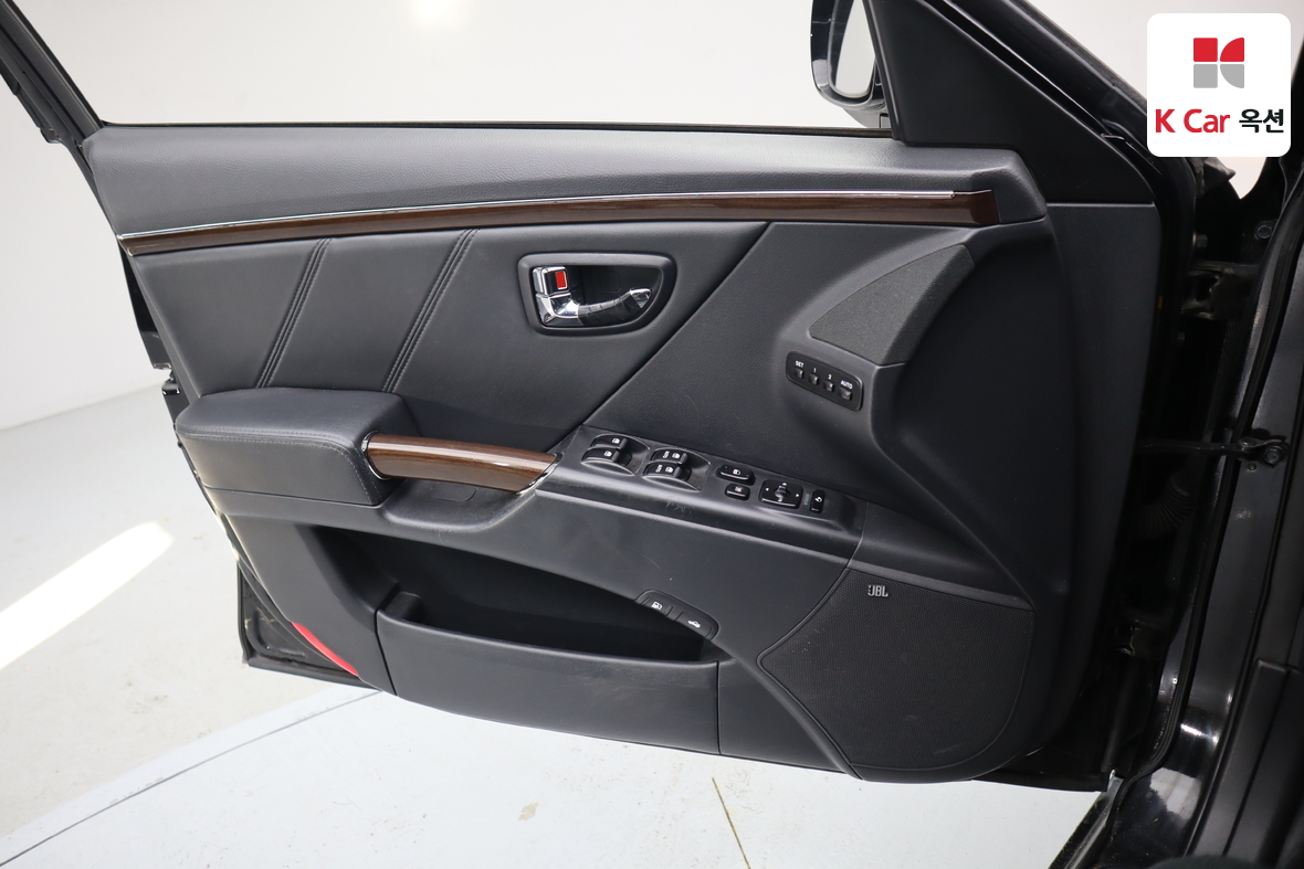 هيونداي جرانجر 2009 - صورة 8