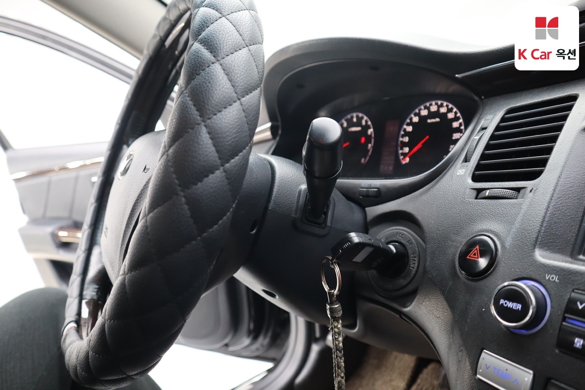 هيونداي جرانجر 2009 - صورة 11