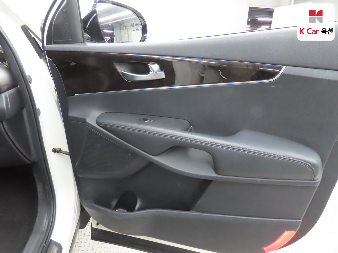 Kia Sorento 2017 - Image 31