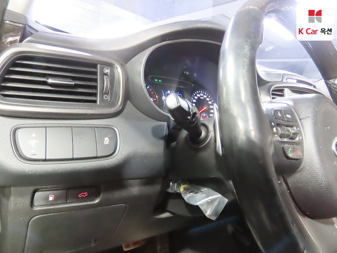 Kia Sorento 2017 - Image 9