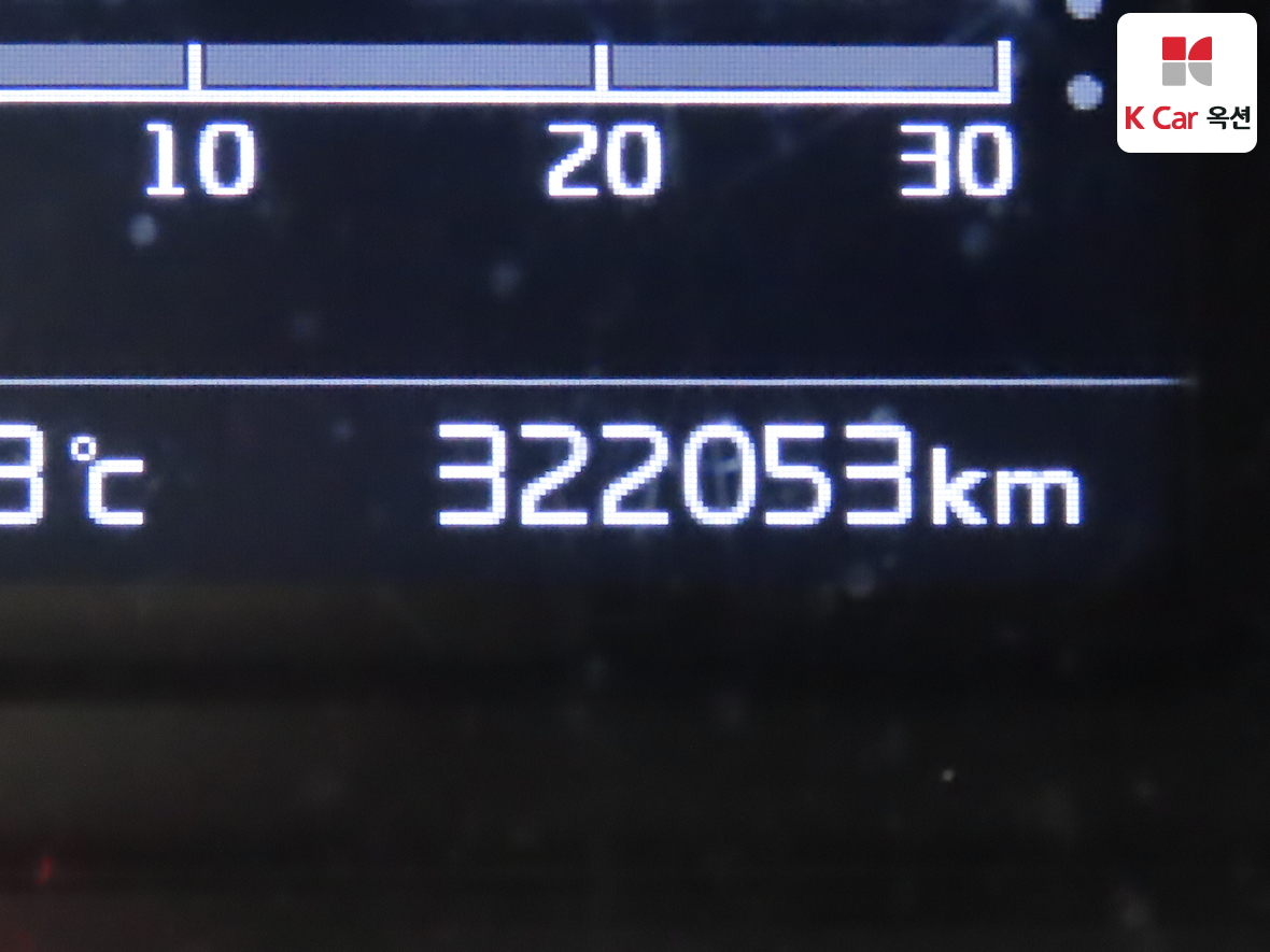 Kia Sorento 2017 - Image 4