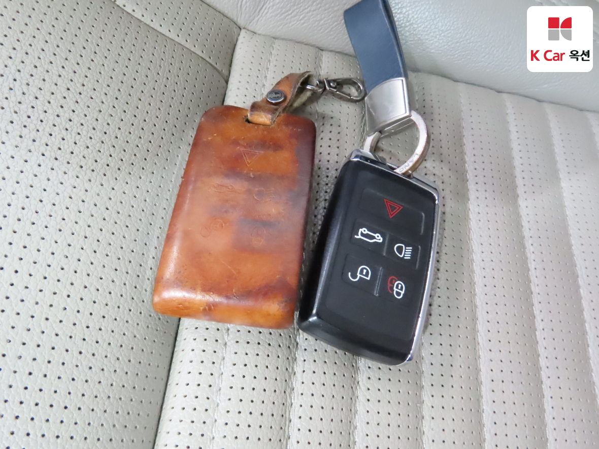 Land Rover Discovery - 17
