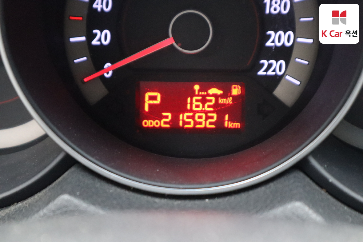 كيا فورتي 2010 - صورة 4