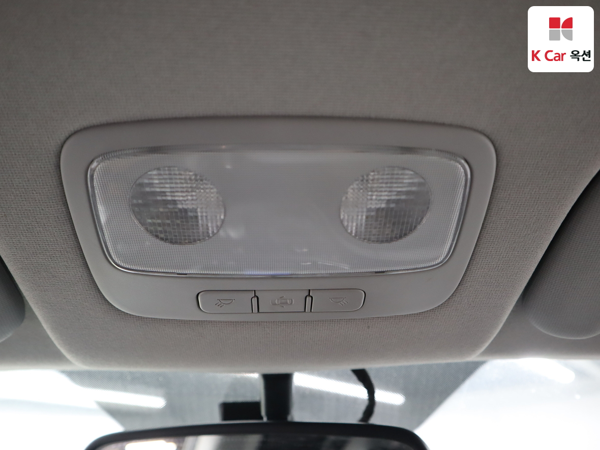 هيونداي جراند ستاريكس 2018 - صورة 12