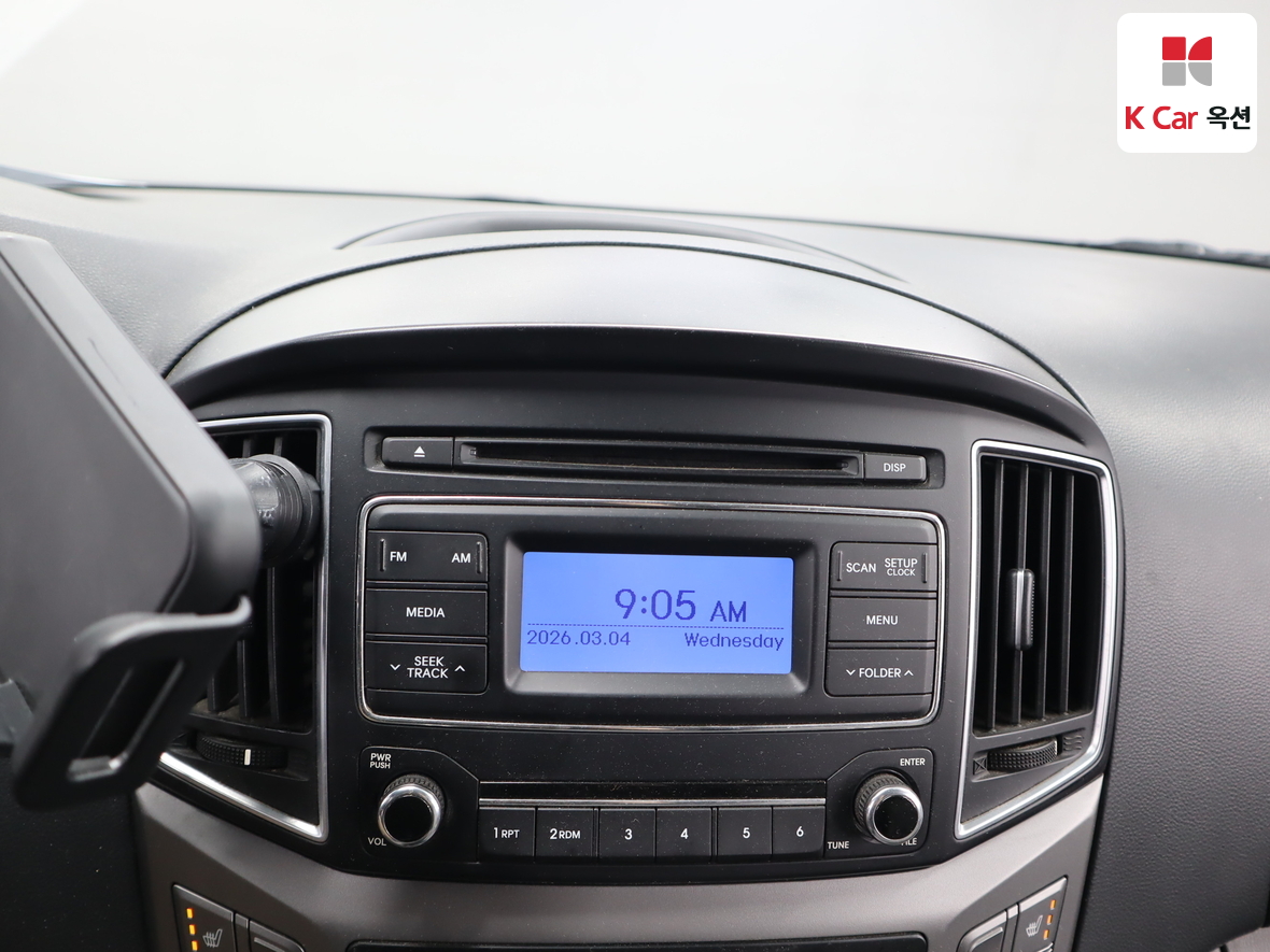 هيونداي جراند ستاريكس 2018 - صورة 14