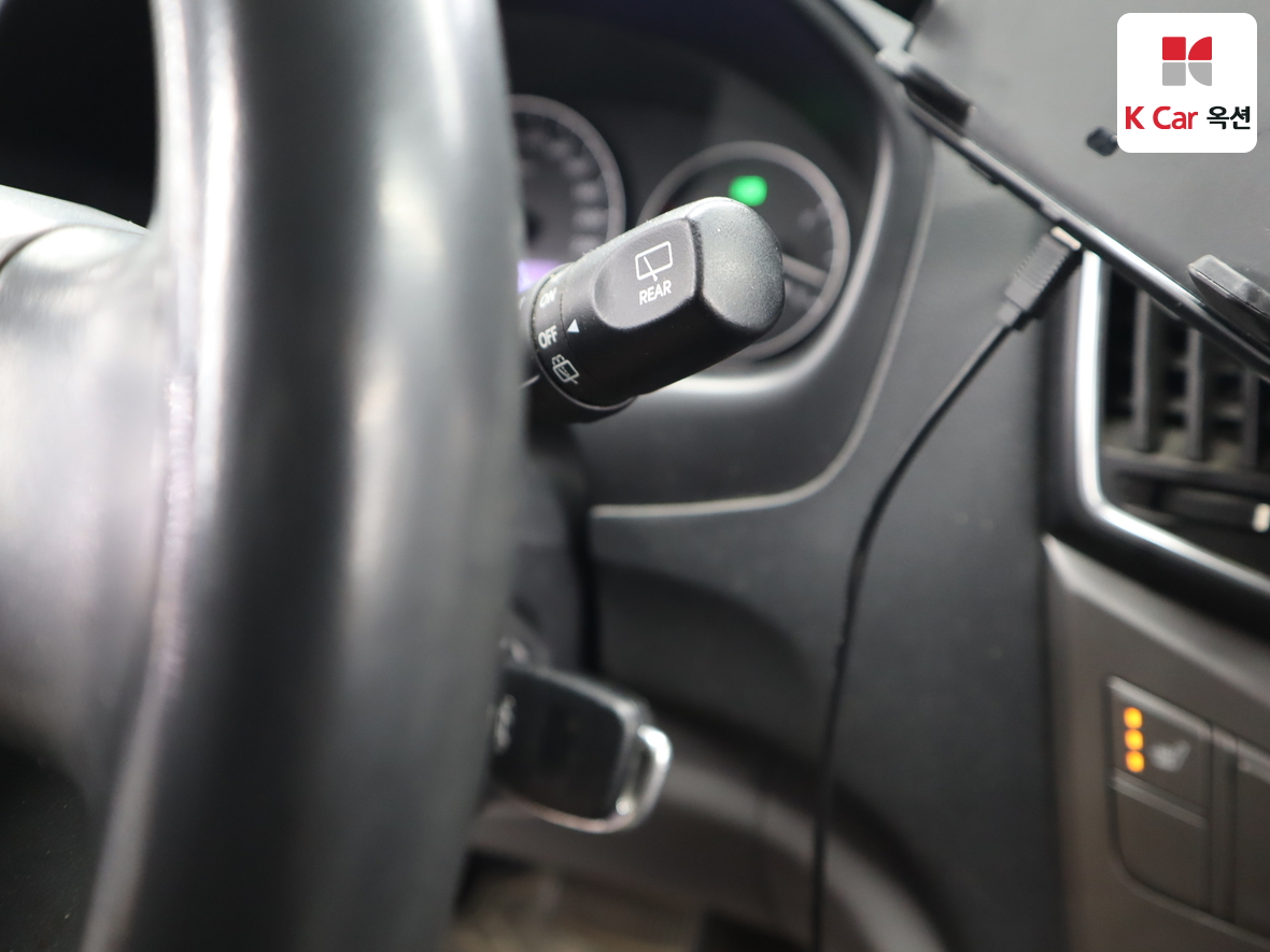 هيونداي جراند ستاريكس 2018 - صورة 11