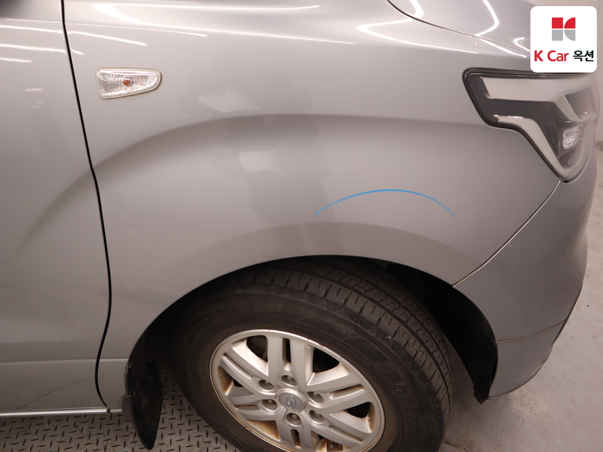 هيونداي جراند ستاريكس 2018 - صورة 40