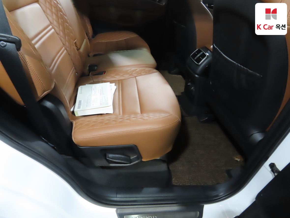 كيا سورينتو 2020 - صورة 28