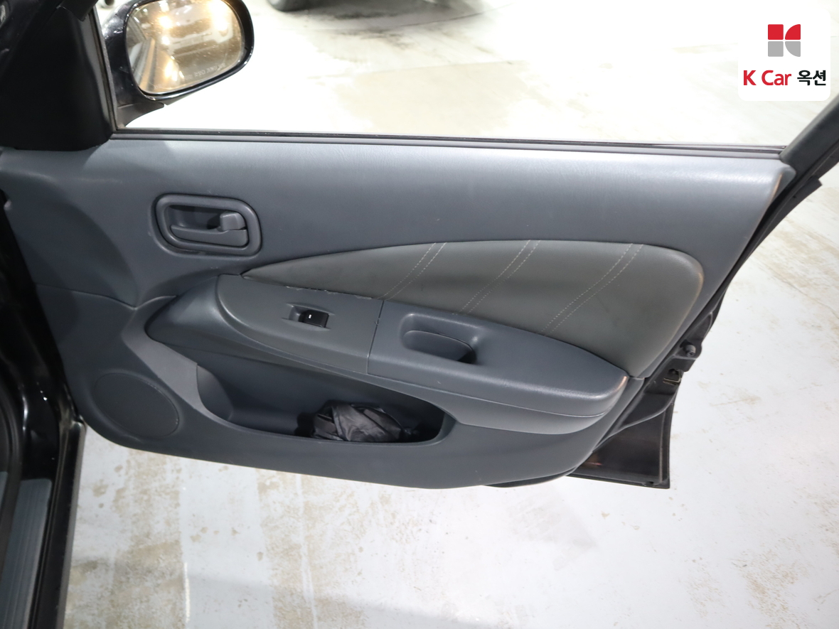 Renault Samsung SM3 2010 - Image 27